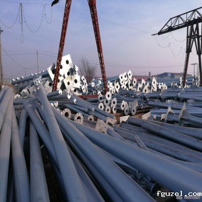 交通标志杆货场一览