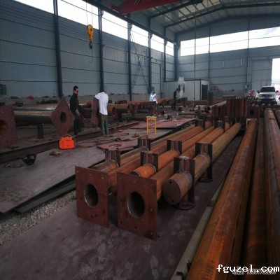 07月13日交通标志杆车间生产状况