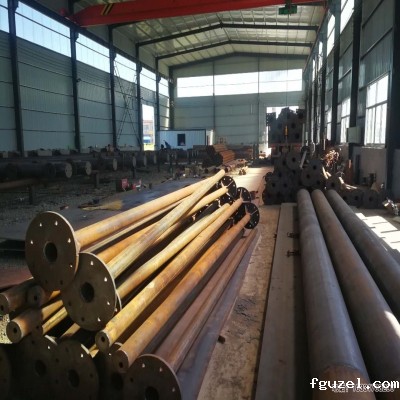 8月10号交通标志杆焊接拍摄图